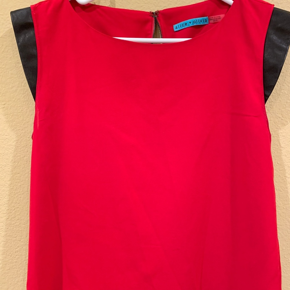 Alice and Olivia Top